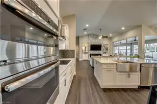 816 SW 28th Terrace, Cape Coral, FL 33914 - Photo 23
