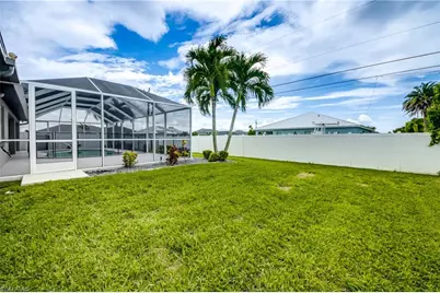 816 SW 28th Ter, Cape Coral, FL 33914 - Photo 59