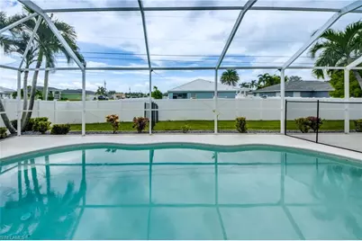 816 SW 28th Ter, Cape Coral, FL 33914 - Photo 53