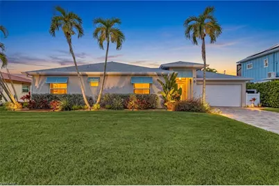 8 Palmview Blvd, Fort Myers Beach, FL 33931 - Photo 31