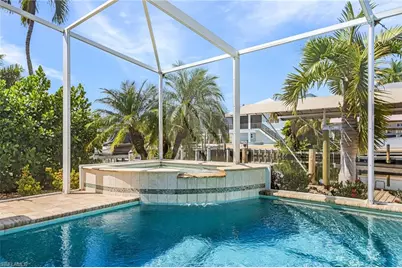 8 Palmview Blvd, Fort Myers Beach, FL 33931 - Photo 21
