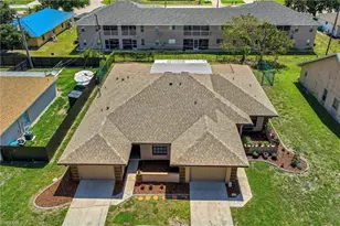 4707 SW 8th Pl, Cape Coral, FL 33914 - Photo 7