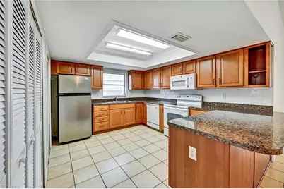 4707 SW 8th Pl, Cape Coral, FL 33914 - Photo 13