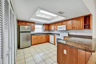 4707 SW 8th Pl, Cape Coral, FL 33914 - Photo 13