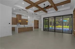 14318 Charthouse Cir, Naples, FL 34114 - Photo 9