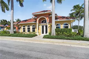 221 Shadroe Cove Cir, Cape Coral, FL 33991 - Photo 45