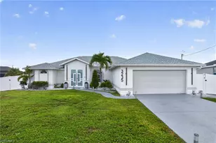 3235 NW 17th Ln, Cape Coral, FL 33993 - Photo 3