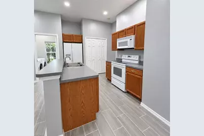 4914 SW 27th Ave, Cape Coral, FL 33914 - Photo 5