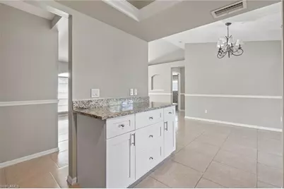 206 SE 1st Pl, Cape Coral, FL 33990 - Photo 7