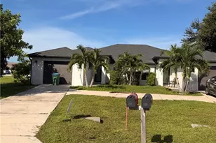 546 SE 5th Pl, Cape Coral, FL 33990 - Photo 1