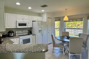 217 SW 13th Terrace, Cape Coral, FL 33991 - Photo 5