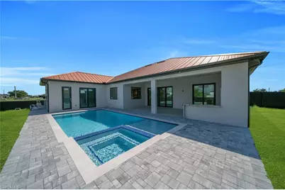 2421 Santa Barbara Blvd N, Cape Coral, FL 33993 - Photo 35