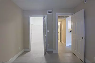 5331 Summerlin Rd #3102, Fort Myers, FL 33919 - Photo 9