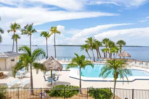 17080 Harbour Point Dr, Fort Myers, FL 33908 - Photo 25