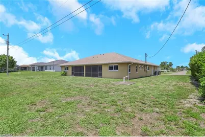 22 NW 15th Pl, Cape Coral, FL 33993 - Photo 23