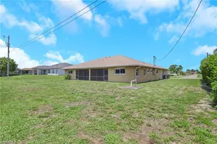 22 NW 15th Pl, Cape Coral, FL 33993 - Photo 23