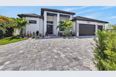 136 SW 28th St, Cape Coral, FL 33914 - Photo 13