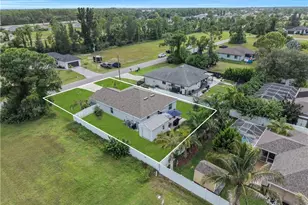 1925 NE 33rd Ln, Cape Coral, FL 33909 - Photo 39