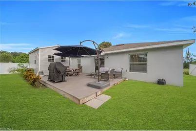 1925 NE 33rd Ln, Cape Coral, FL 33909 - Photo 29