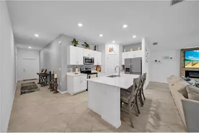 1925 NE 33rd Ln, Cape Coral, FL 33909 - Photo 3