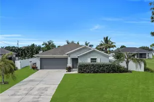 1925 NE 33rd Ln, Cape Coral, FL 33909 - Photo 33