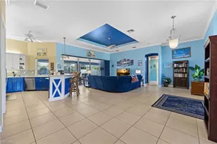 812 McArthur Ave, Lehigh Acres, FL 33936 - Photo 9