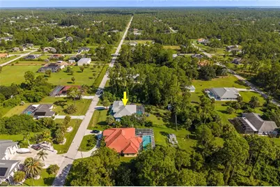 812 McArthur Ave, Lehigh Acres, FL 33936 - Photo 47