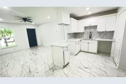 1119 Vineyard Pl, Lehigh Acres, FL 33936 - Photo 5