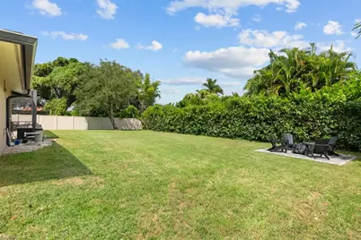 1380 Burgundy Dr, Fort Myers, FL 33919 - Photo 49