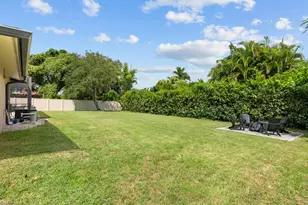 1380 Burgundy Dr, Fort Myers, FL 33919 - Photo 49