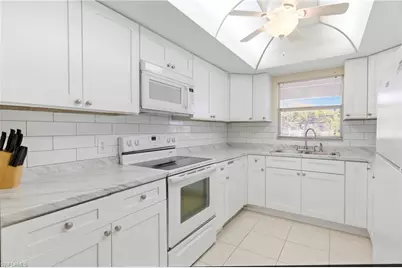 1006 SE 46th St #2C, Cape Coral, FL 33904 - Photo 9
