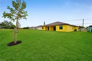 2102 Andalusia Blvd, Cape Coral, FL 33909 - Photo 29