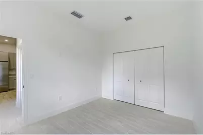 940 Lakeside Dr, Lehigh Acres, FL 33974 - Photo 11