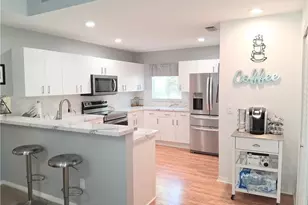 719 Zeppelin Pl, Fort Myers, FL 33913 - Photo 9