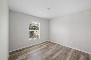 202 NW 25th Pl, Cape Coral, FL 33993 - Photo 23