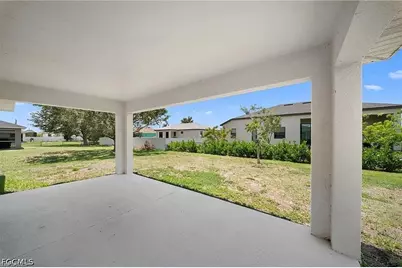 202 NW 25th Pl, Cape Coral, FL 33993 - Photo 27