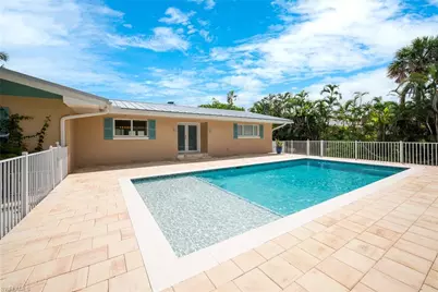 5885 Pine Tree Dr, Sanibel, FL 33957 - Photo 7