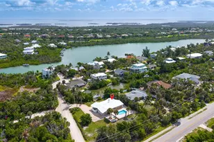 5885 Pine Tree Dr, Sanibel, FL 33957 - Photo 5