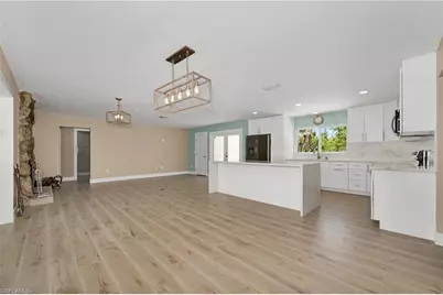 5885 Pine Tree Dr, Sanibel, FL 33957 - Photo 15