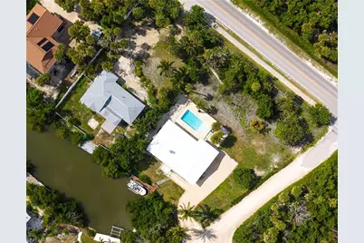 5885 Pine Tree Dr, Sanibel, FL 33957 - Photo 3