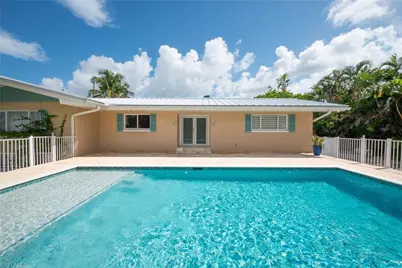 5885 Pine Tree Dr, Sanibel, FL 33957 - Photo 39