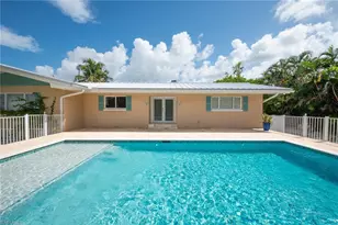 5885 Pine Tree Dr, Sanibel, FL 33957 - Photo 39