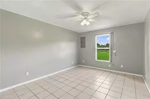 7 Dutch Iris Ln, Lehigh Acres, FL 33936 - Photo 19