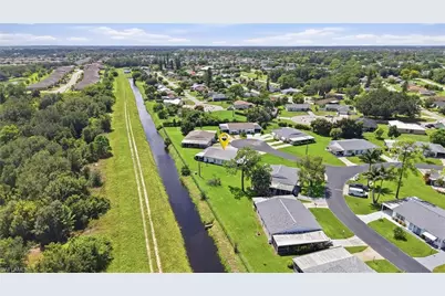 7 Dutch Iris Ln, Lehigh Acres, FL 33936 - Photo 35