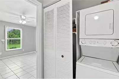 7 Dutch Iris Ln, Lehigh Acres, FL 33936 - Photo 25