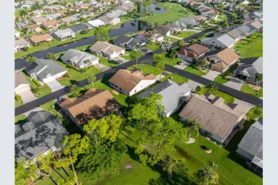 3610 Schefflera Dr, North Fort Myers, FL 33917 - Photo 9
