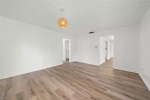5840 Crabwood Ct, Fort Myers, FL 33919 - Photo 25