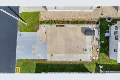 207 Sojourn Dr, North Fort Myers, FL 33903 - Photo 5