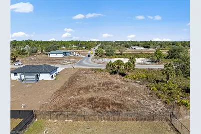 3225 59th St W, Lehigh Acres, FL 33971 - Photo 7