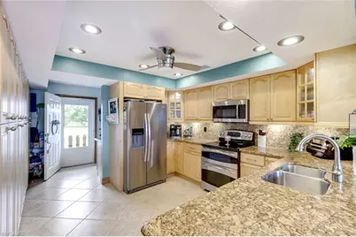 13551 Stratford Place Cir #202, Fort Myers, FL 33919 - Photo 7